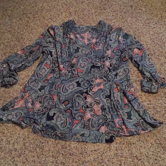 NWT Dressbarn Top Navy, Pink Green L - Picture 4 of 5